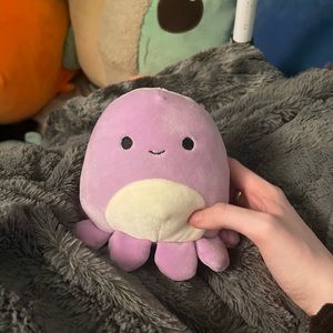 5” Violet Squishmallow